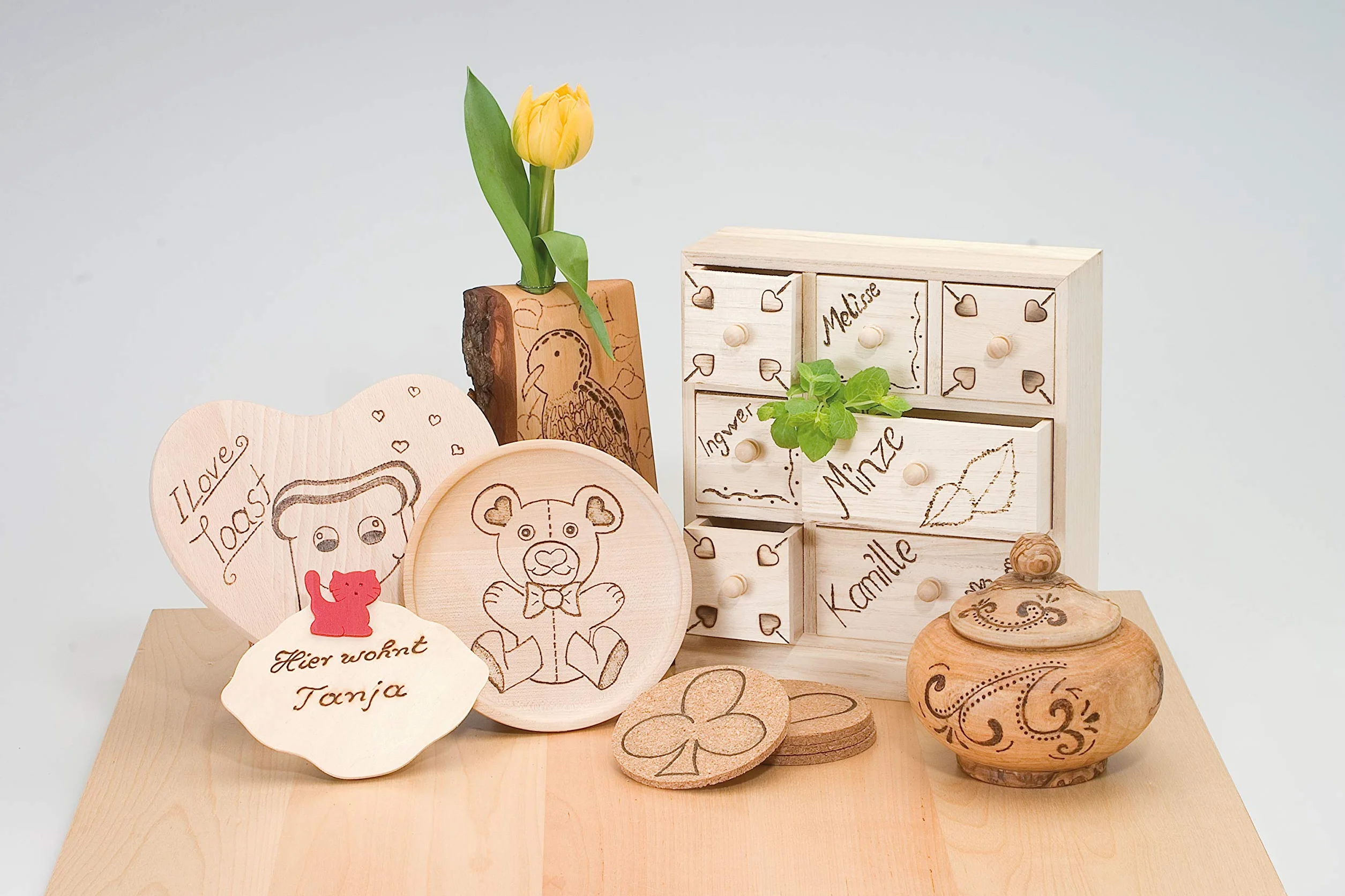 Pebaro 0262 Brandmalkolben mit An/Aus-Funktion, 9 Brennstempel, 9 Spitzen, Lötspitze, Styropormesser, Brandmalerei, Pyrographie, Holzbrennen, Holzbrenner, Löten, Styropor schneiden, Basteln mit Holz